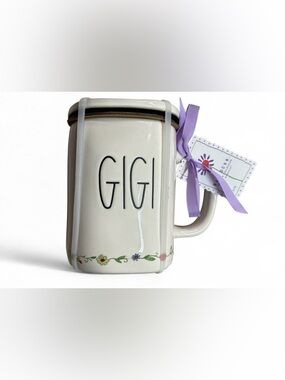 RAE DUNN ‘GIGI’ MUG & PHOTO ‘FAMILY’FRAME DUO